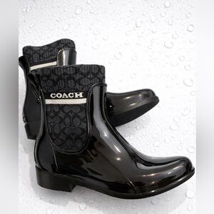 Women’s Coach Glossy Black Signature Short Rain Boots Size 7 NWT